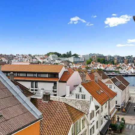 Modern And Practical In The Heart Of City Center